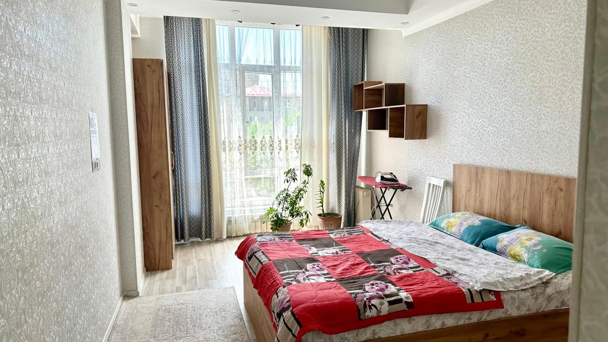 Central Apartment Μπισκέκ Εξωτερικό φωτογραφία